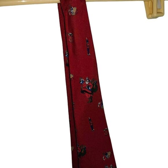 Silk Christmas Theme Tie - Picture 3 of 4